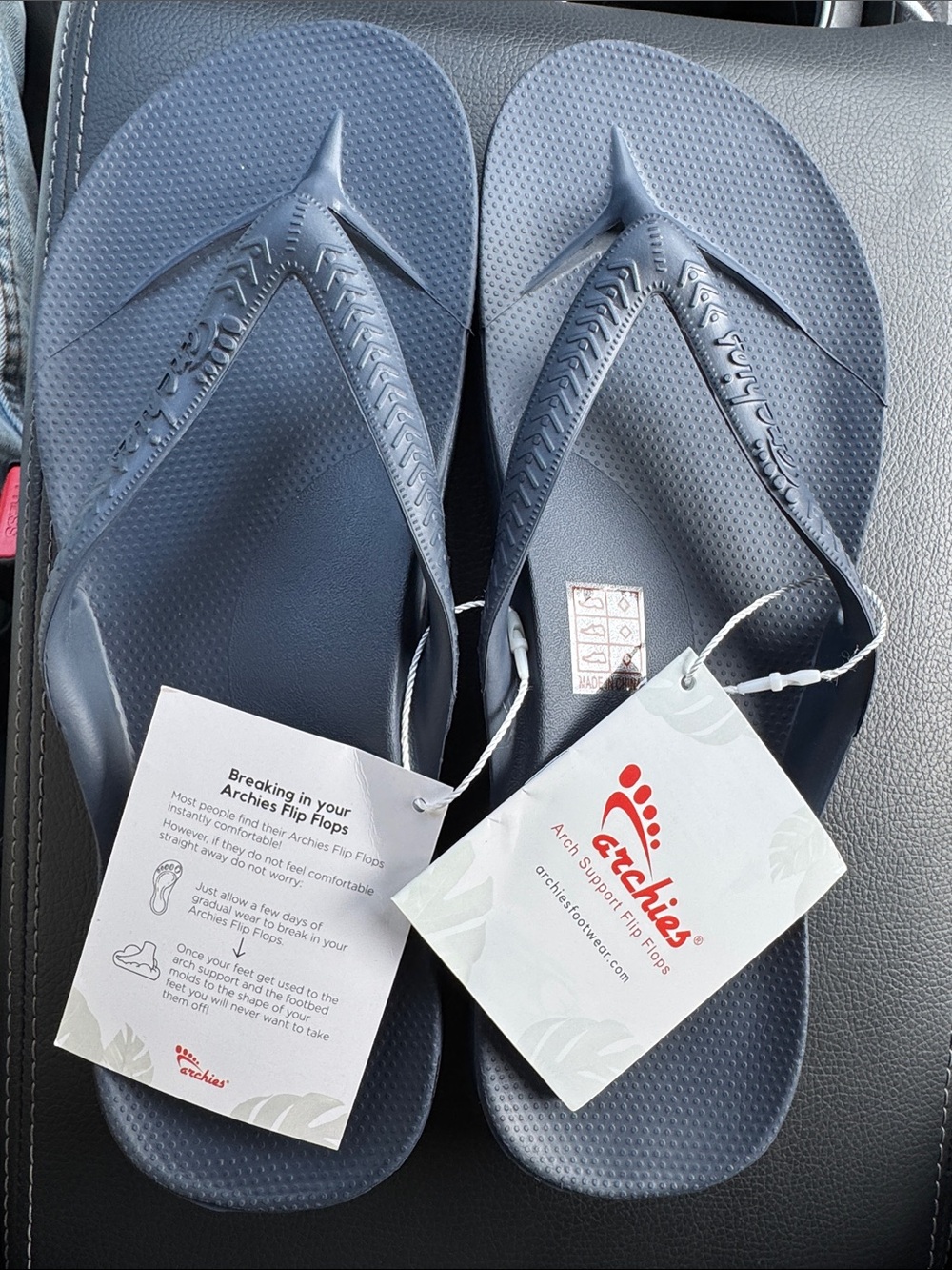 Archies Navy Blue Arch Support Flip Flops men 8, women’s 9